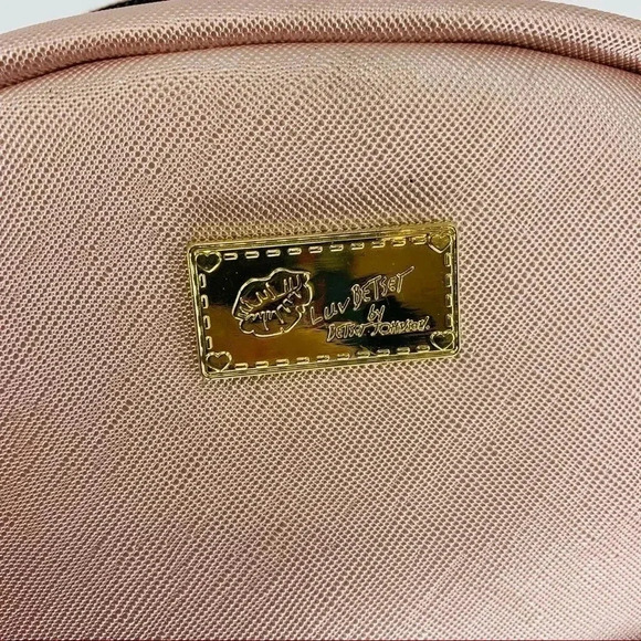 Betsey Johnson LB DEBBIE Love@First Sight Backpack - Picture 8 of 15